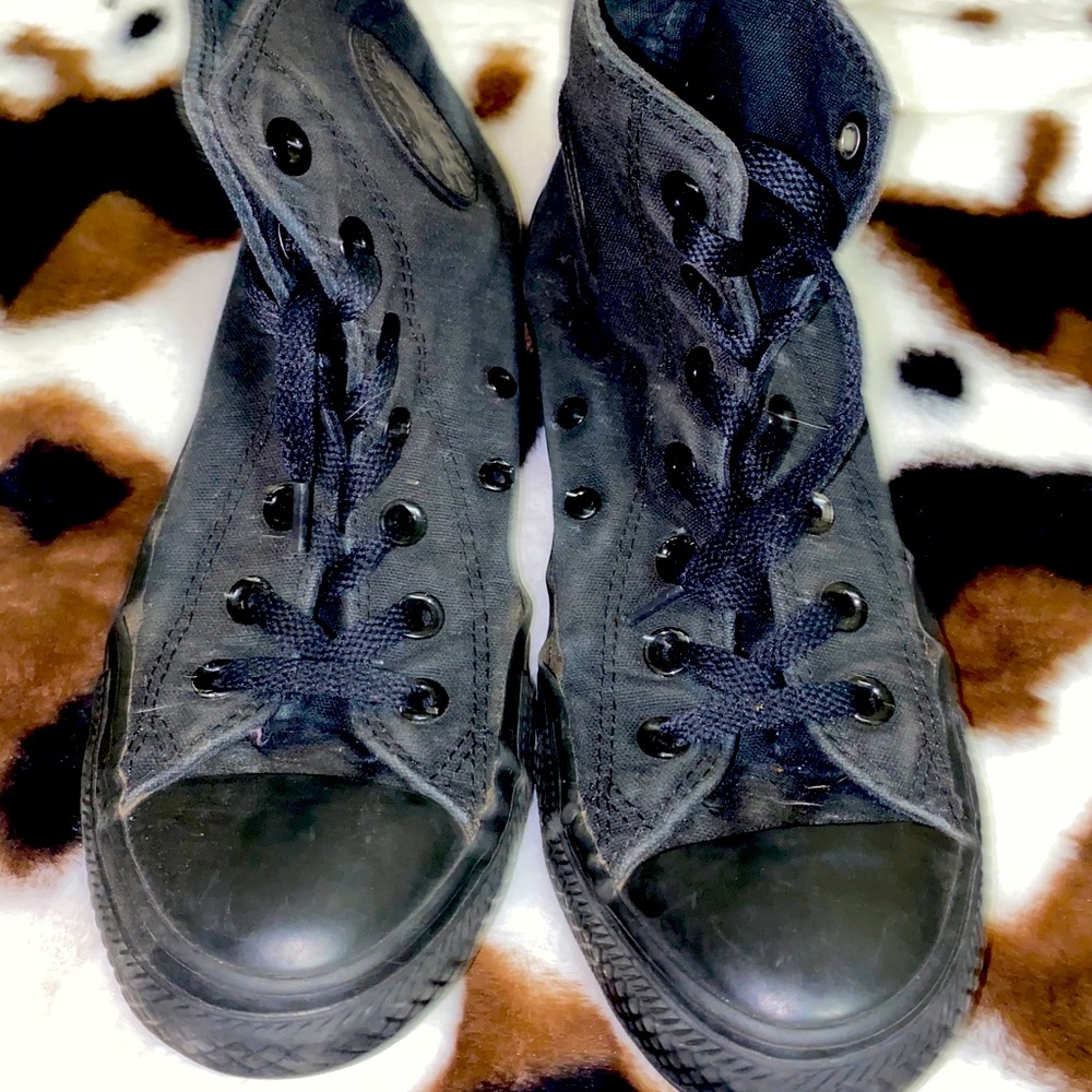 Women’s shoes